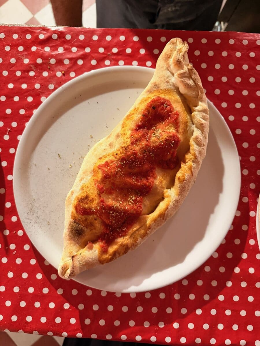 Pizza Calzone
